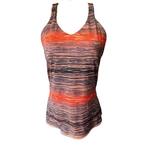 Nike Women's Dri Fit Padded Tank EUC L - Picture 1 of 9